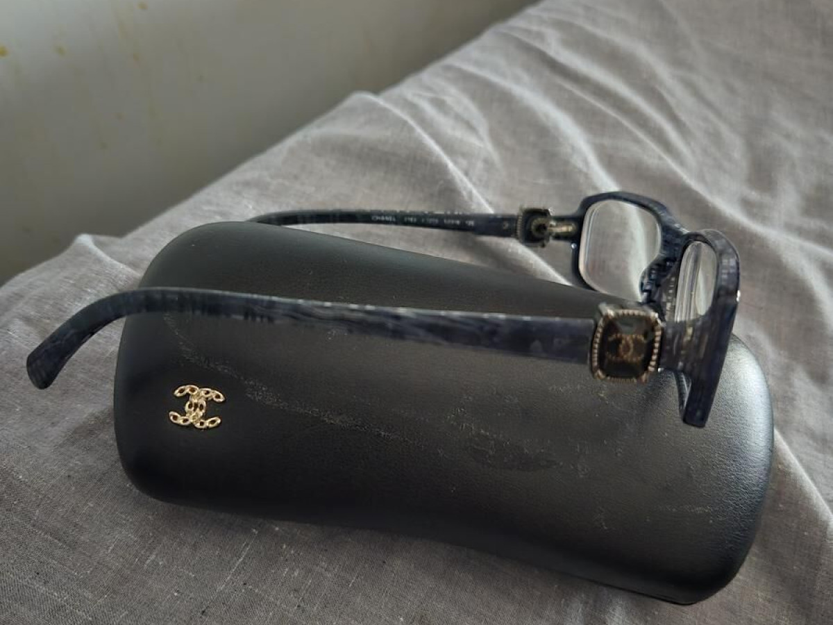 CHANEL 老眼鏡　+3　黒　CH3365 1609 52　定価39,000円 老眼鏡 メガネフレーム シャネル」の人気商品一覧 | 安い商品を