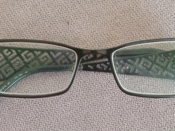 GIVENCHY - VGV277 taille 54