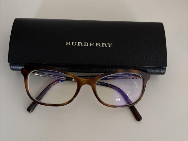 BURBERRY - B2231