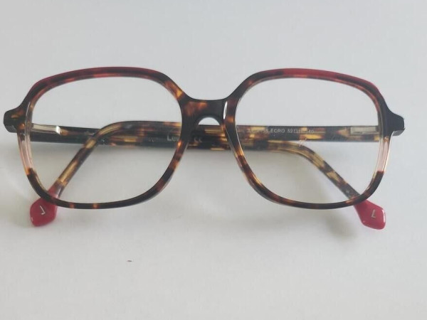 Level - LE2158 ECRO 52/16