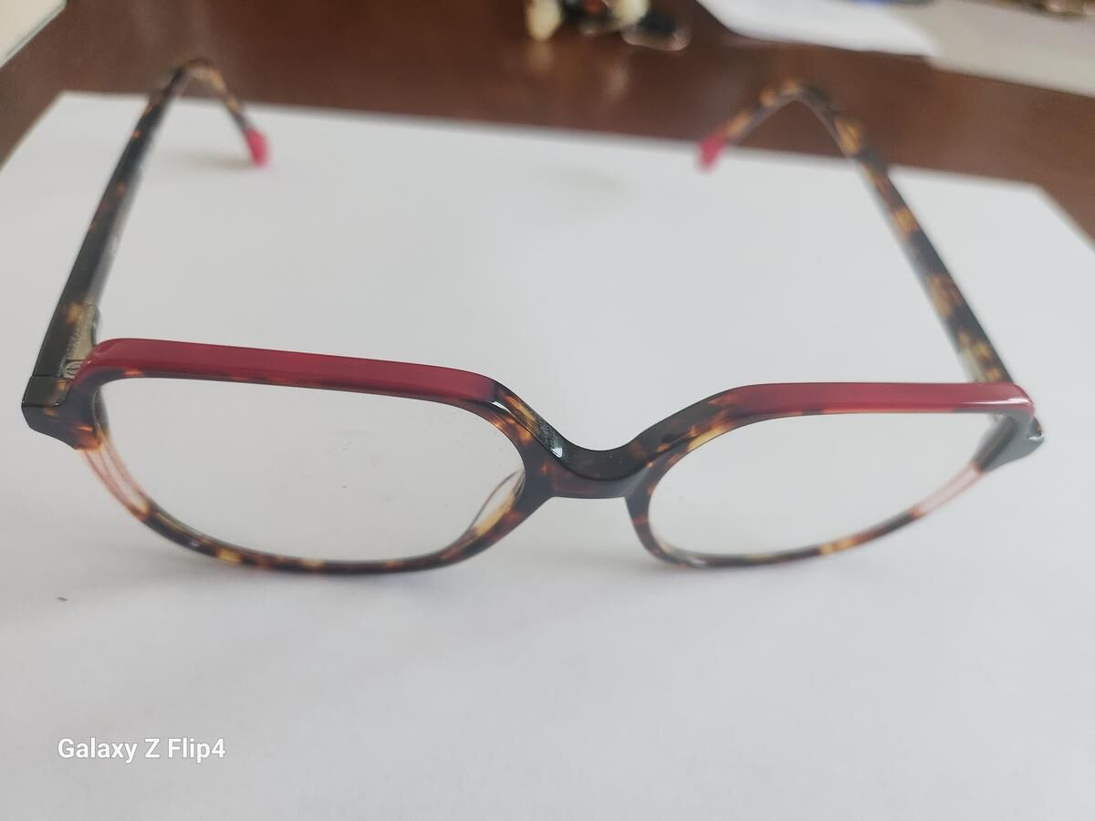 Level - LE2158 ECRO 52/16