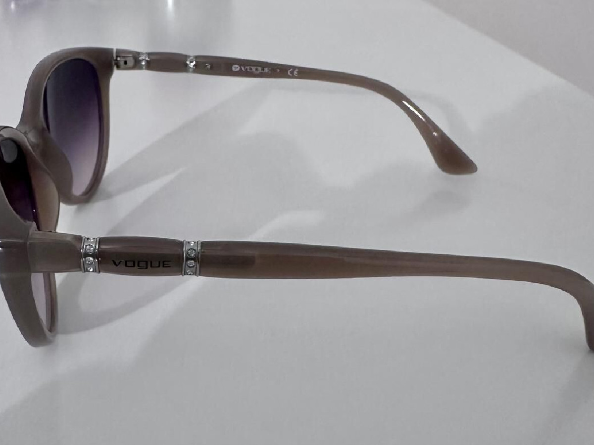Vogue - VO2894-SB 56/17