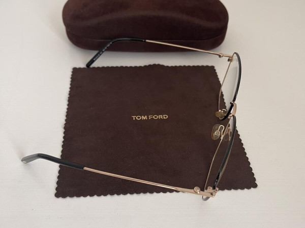 TOM FORD - TF5572-B 001 56/16