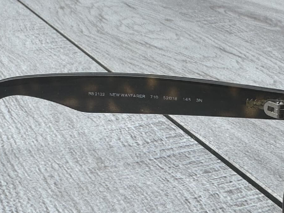 Ray-Ban - RB2132 new wayfarer 710 52/18
