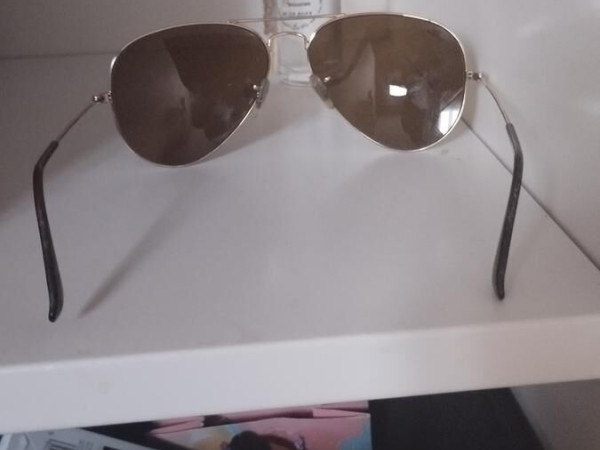 RAY-BAN-RB3025