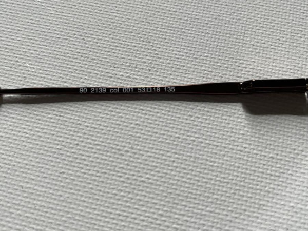 logo - 90 2139 col 001 53/18