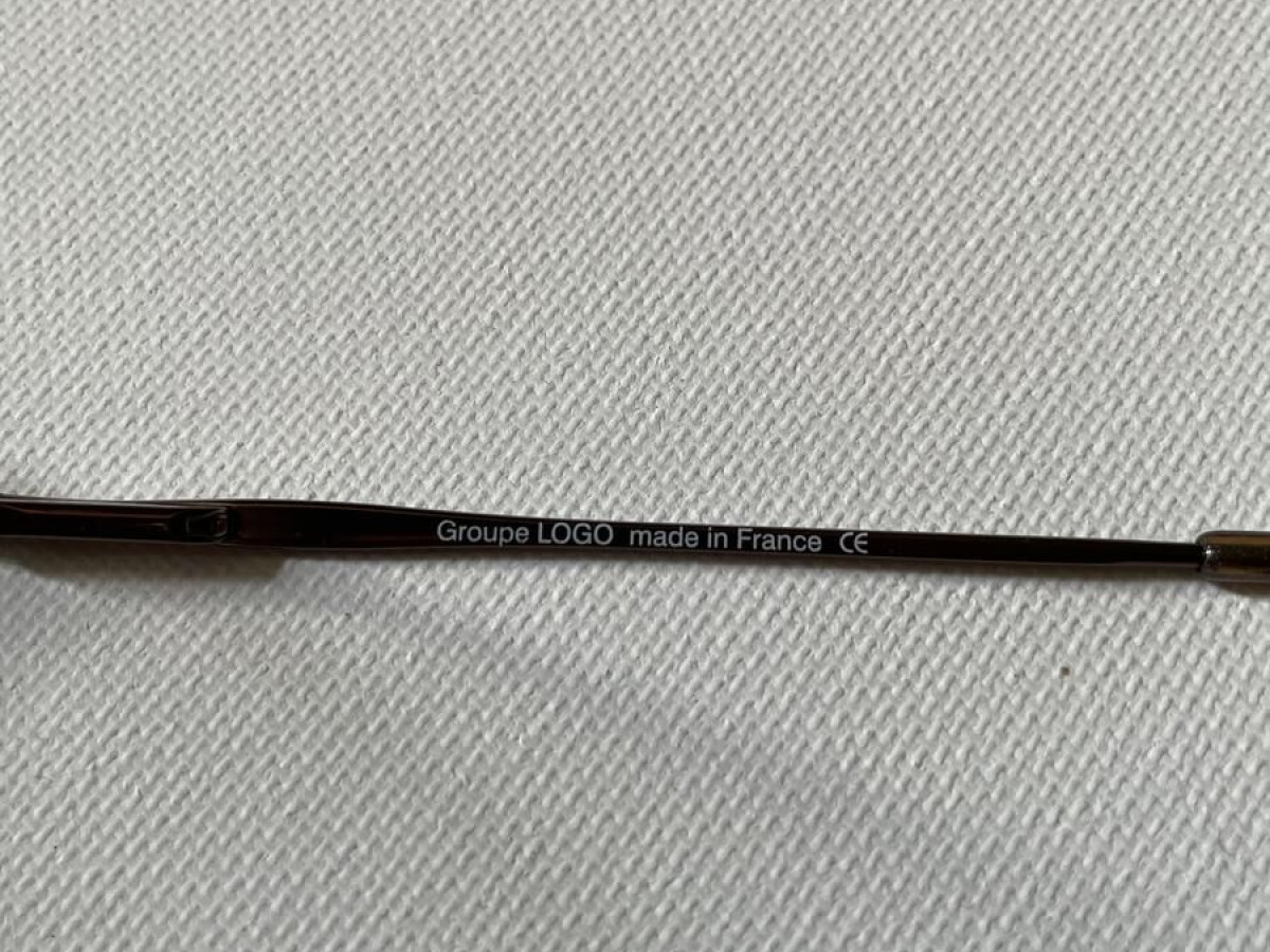 LOGO - 90 2138 col 001 54/16