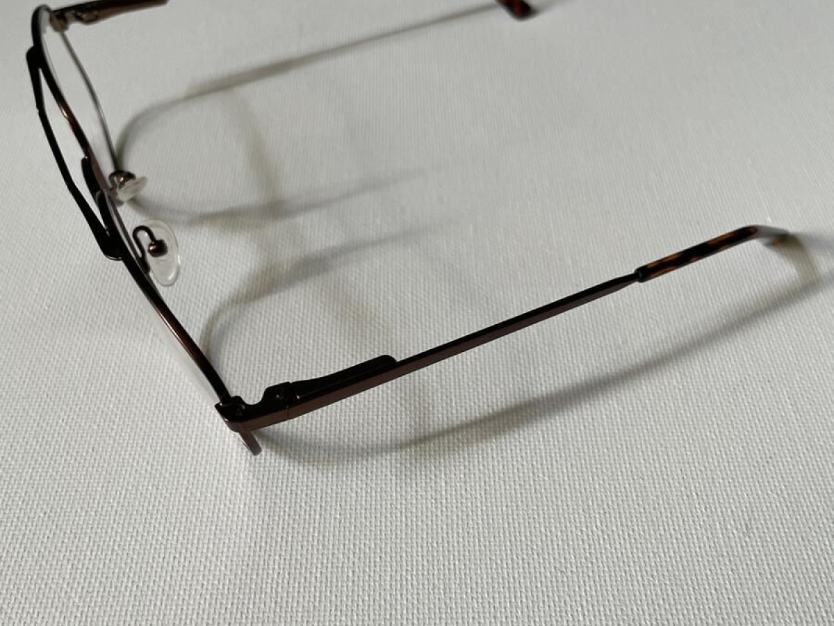 LOGO - 90 2136 col 001 55/18