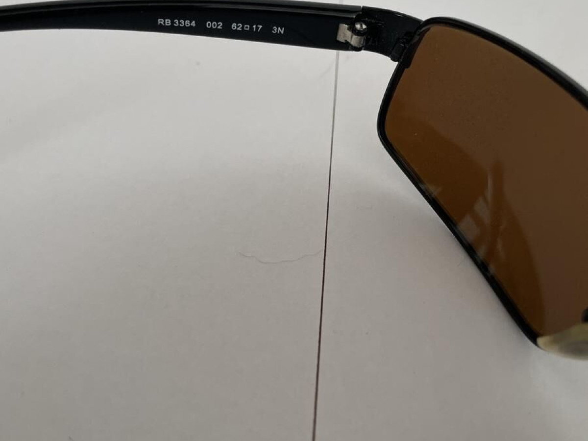 Rayban RB3364