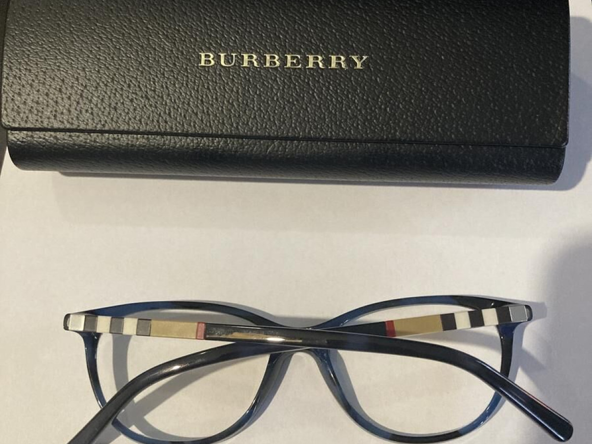 BURBERRY - B2205 3546 52/17 145