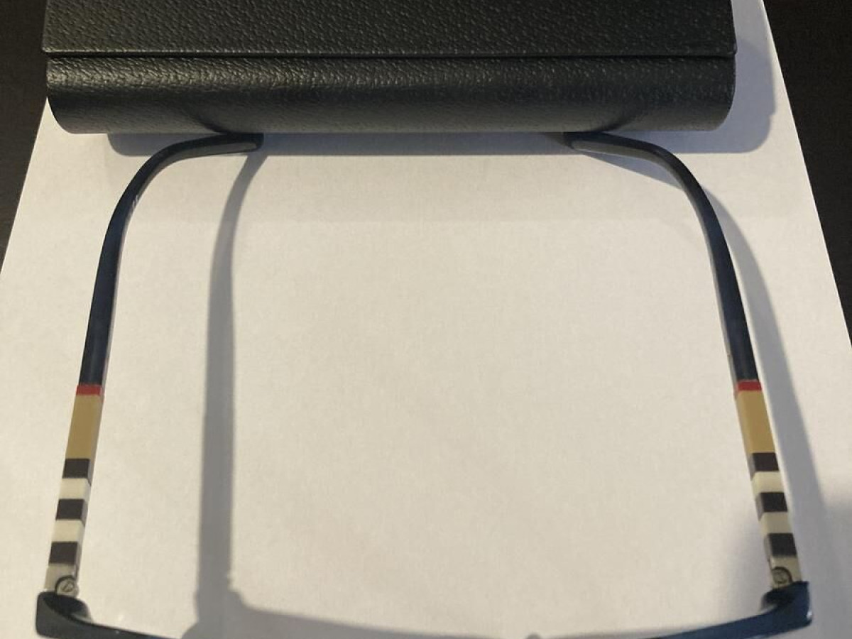 BURBERRY - B2205 3546 52/17 145