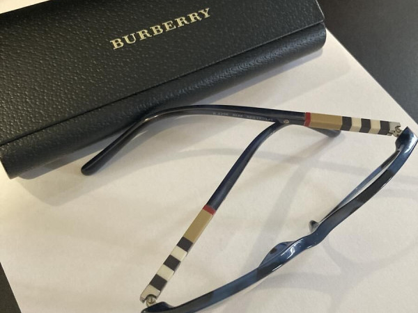 BURBERRY - B2205 3546 52/17 145
