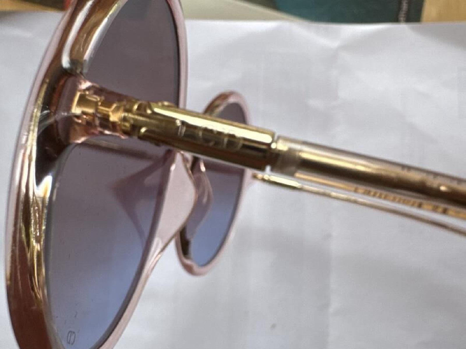 Dior sostellaire 3