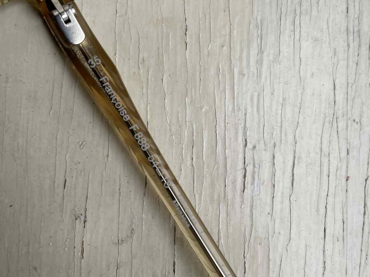 krys- francoise f888 54/18