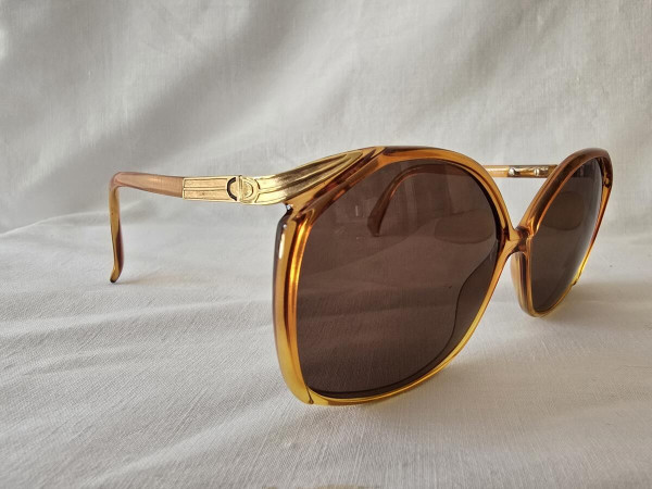 DIOR-2194