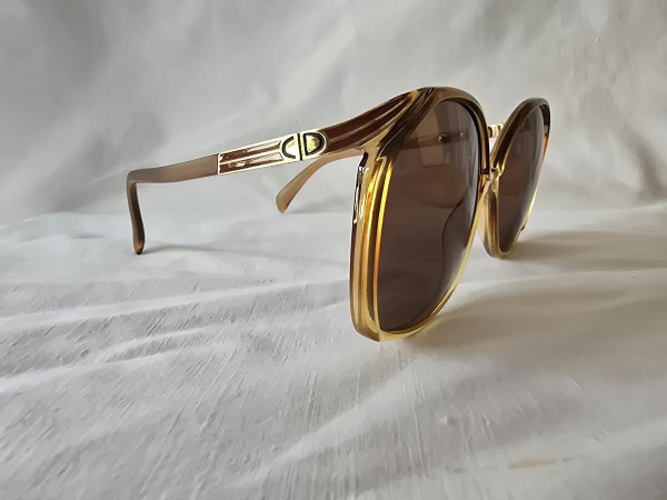 DIOR-2104