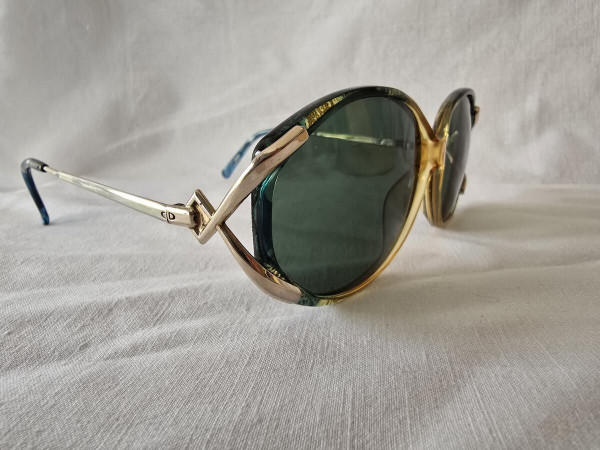 DIOR-125