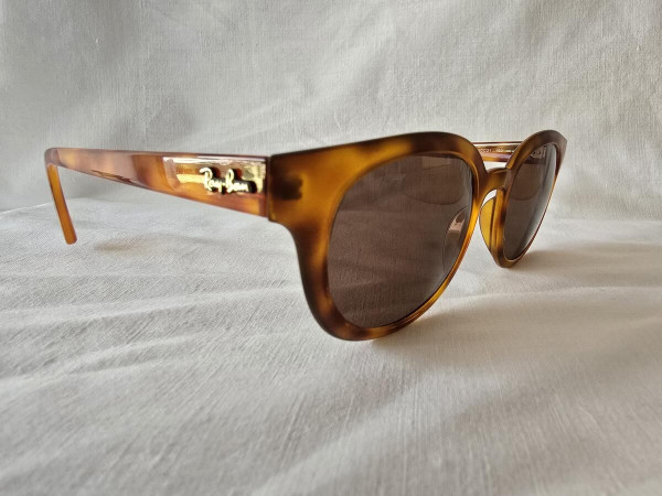 RAY-BAN-RB 4324-V