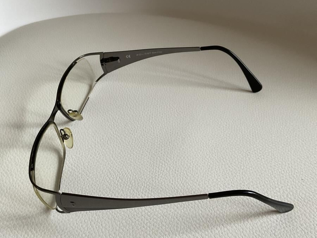 POLICE - V8377 53¤17