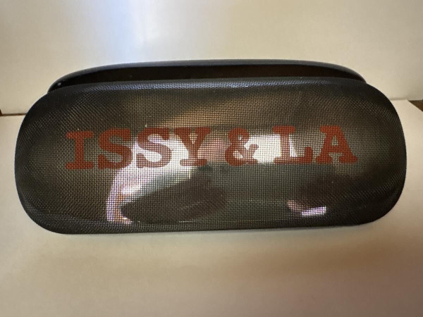 Issy & LA - IRMA 594