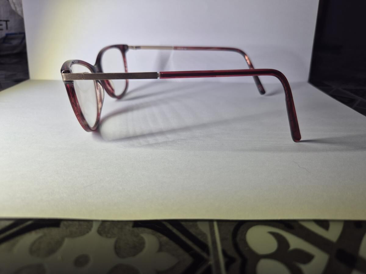 Alain Afflelou - H1511 s1016- Roug 51¤16 140