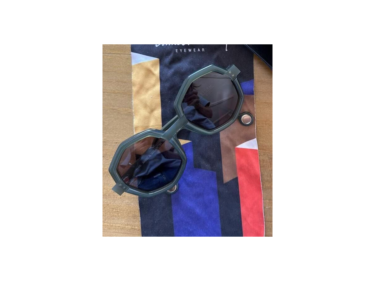 ANNE & VALENTIN - STORM 21D17 52/22