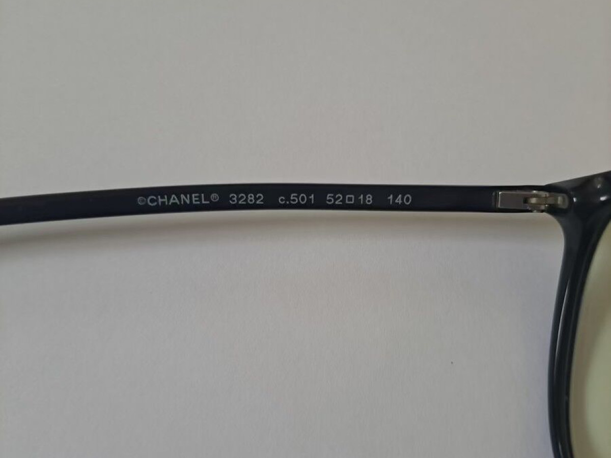 CHANEL 3282 c.501 52/18