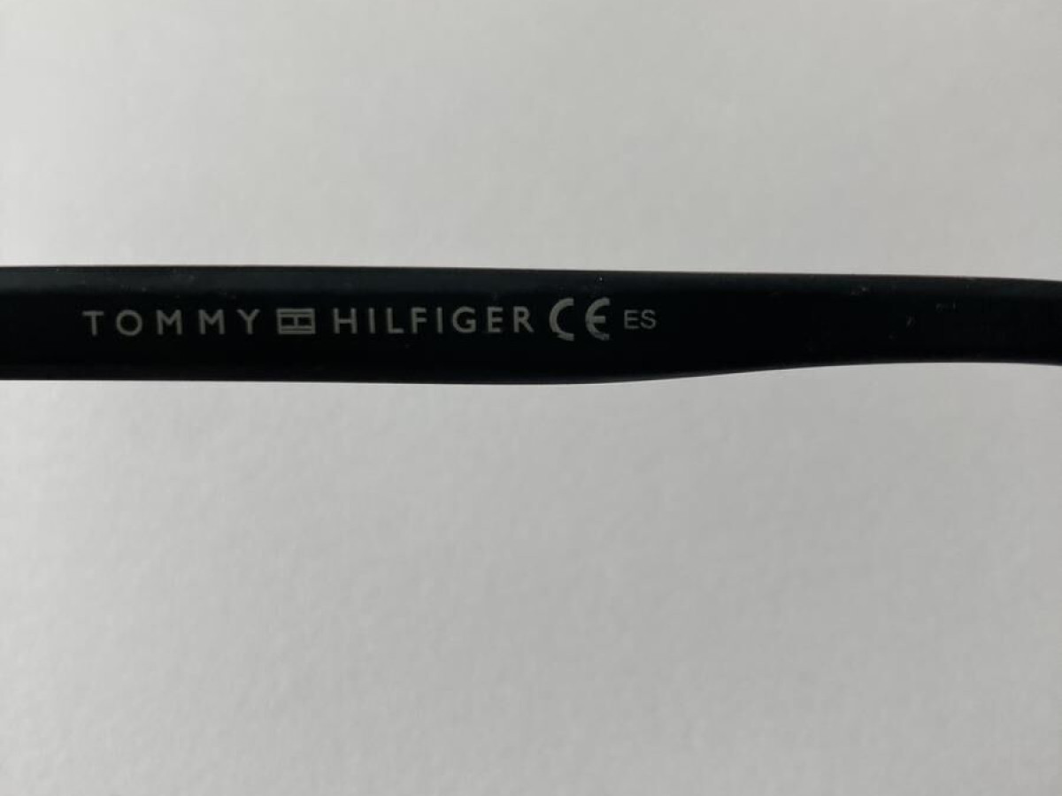 Tommy hilfiger - TH1786 FFL 140