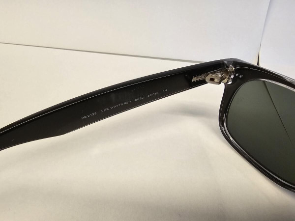 RayBan - RB2132