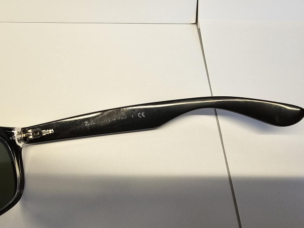 RayBan - RB2132