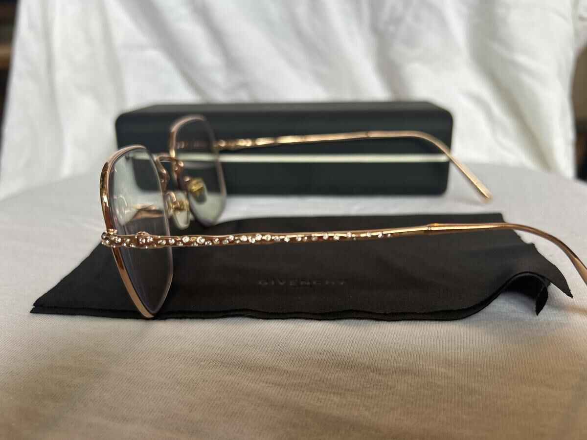 Givenchy Gv0128