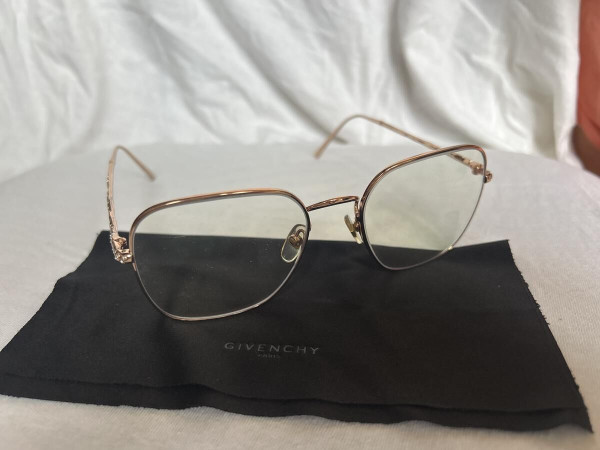 Givenchy Gv0128