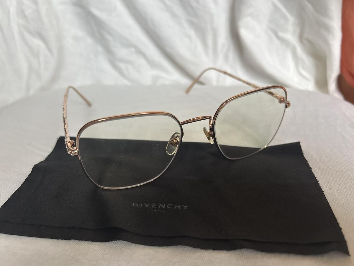 Givenchy Gv0128