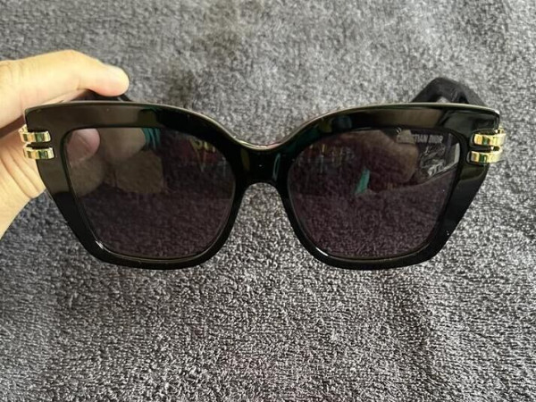 DIOR - CDior S1I 52/15