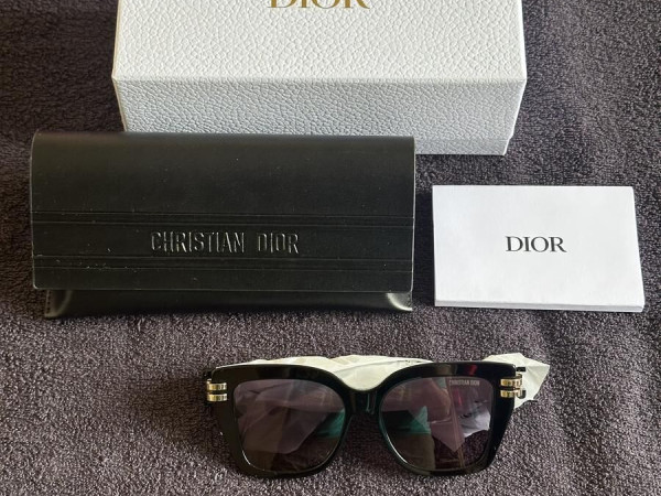 DIOR - CDior S1I 52/15