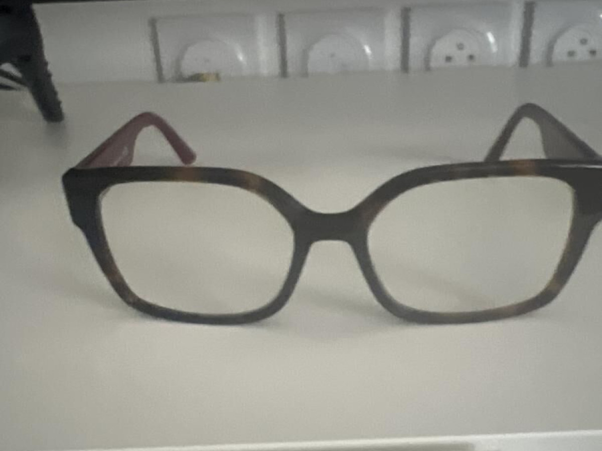 Prada VPR10w