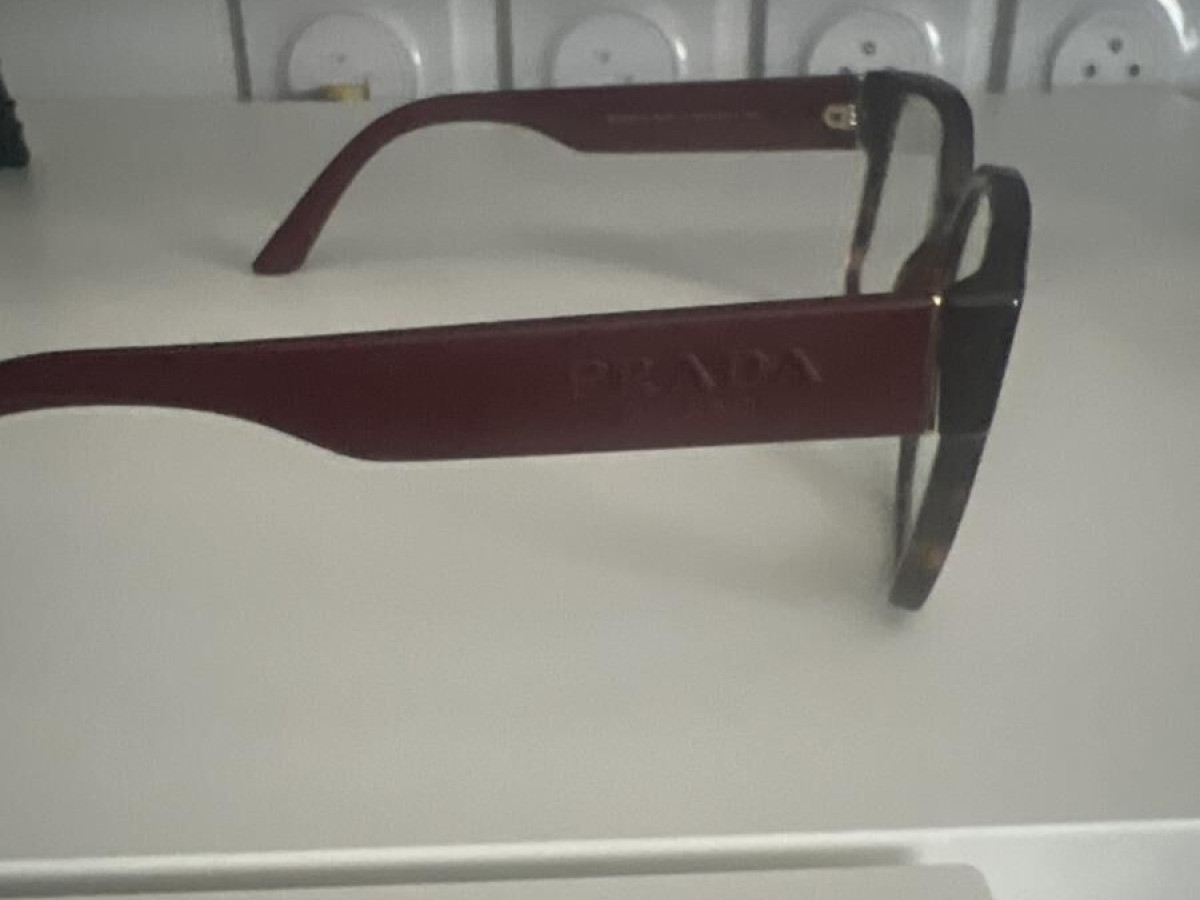 Prada VPR10w
