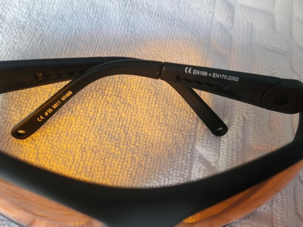 Bio optik - EN170 2000
