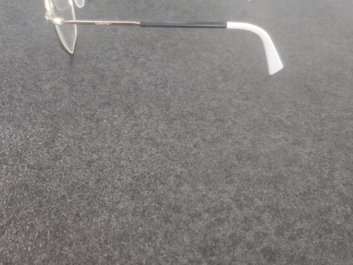 Levis LV1040 J5G 145