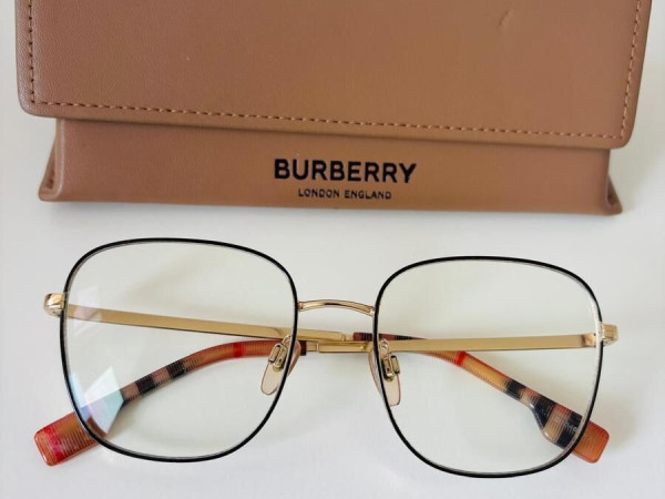 Burberry BE1347