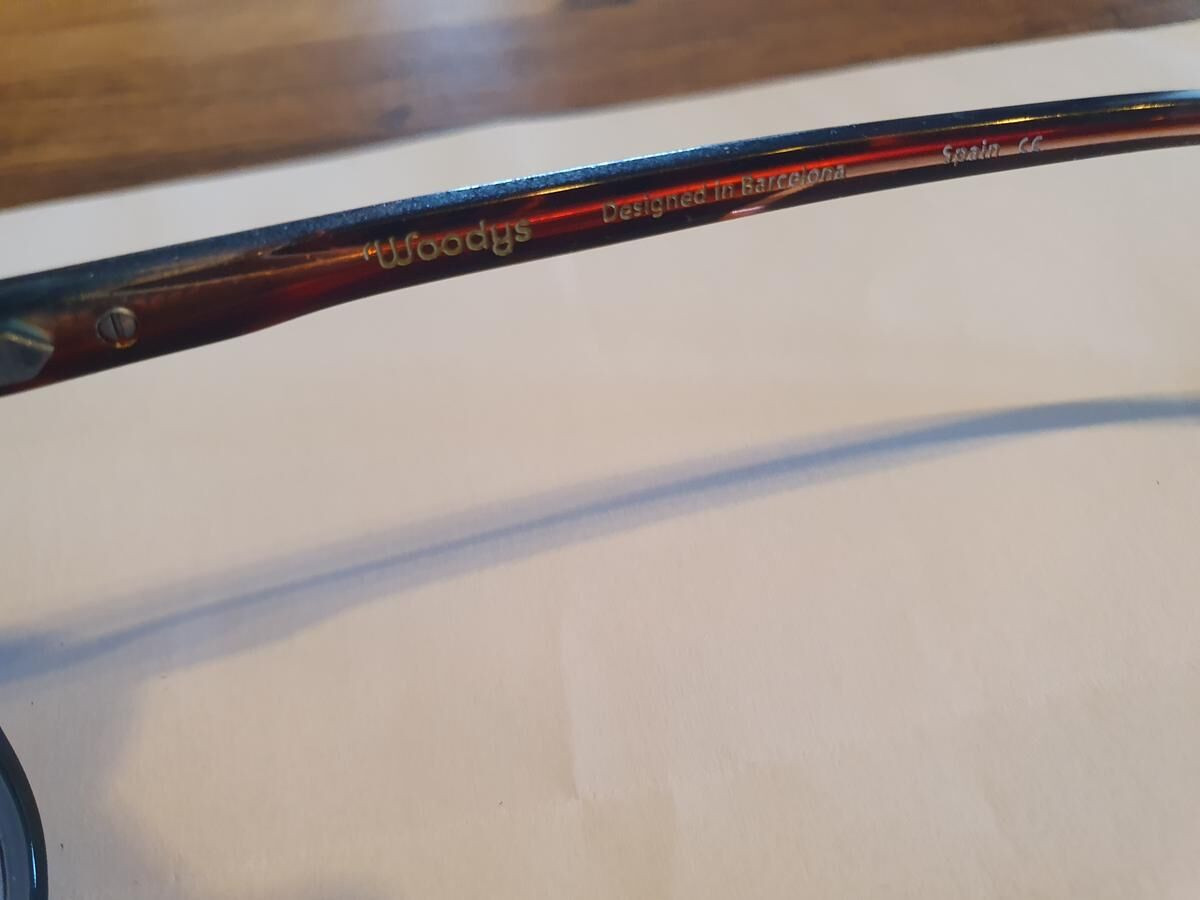 Woodys- 22906 Guell 53/16