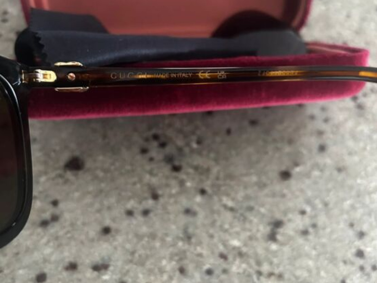 GUCCI- GG10715