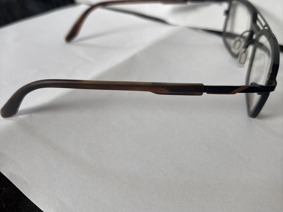 V DESIGN- 5855 KONSTANTIN 52/19