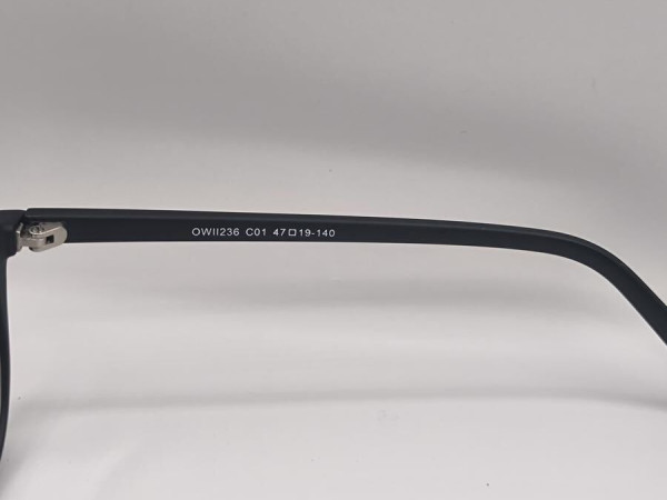 Opal - Owii236 c01 47