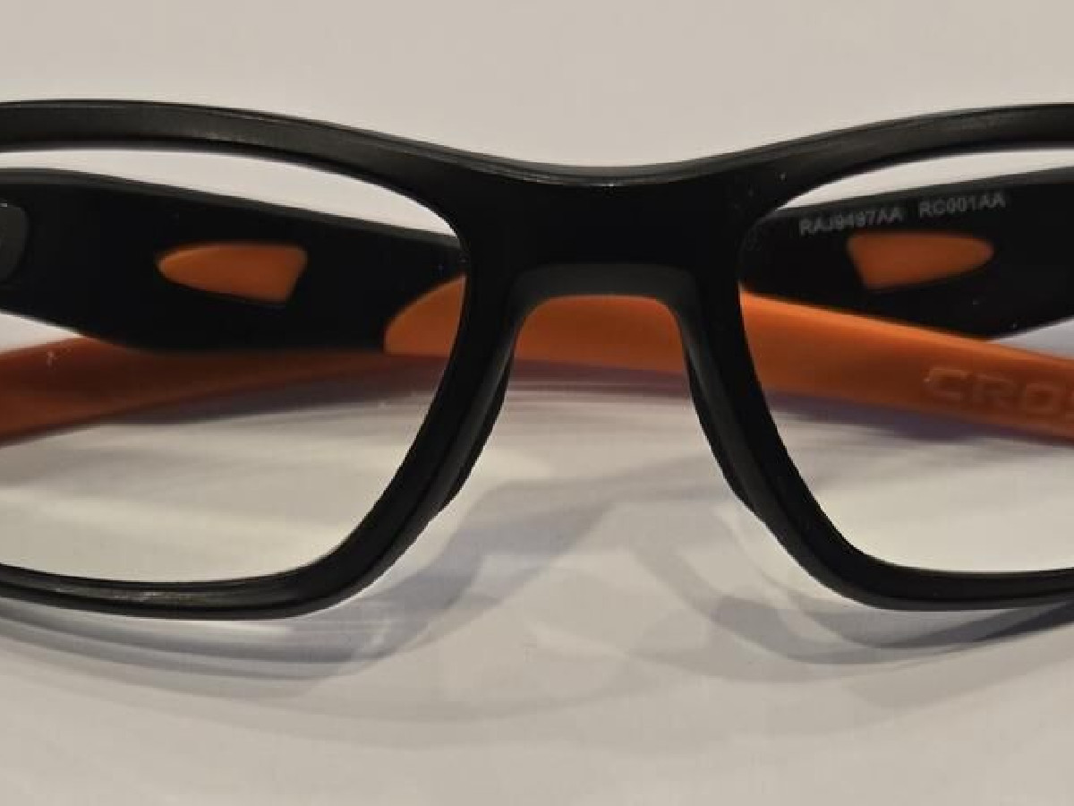 OAKLEY RAJ9497AA CROSSLINK