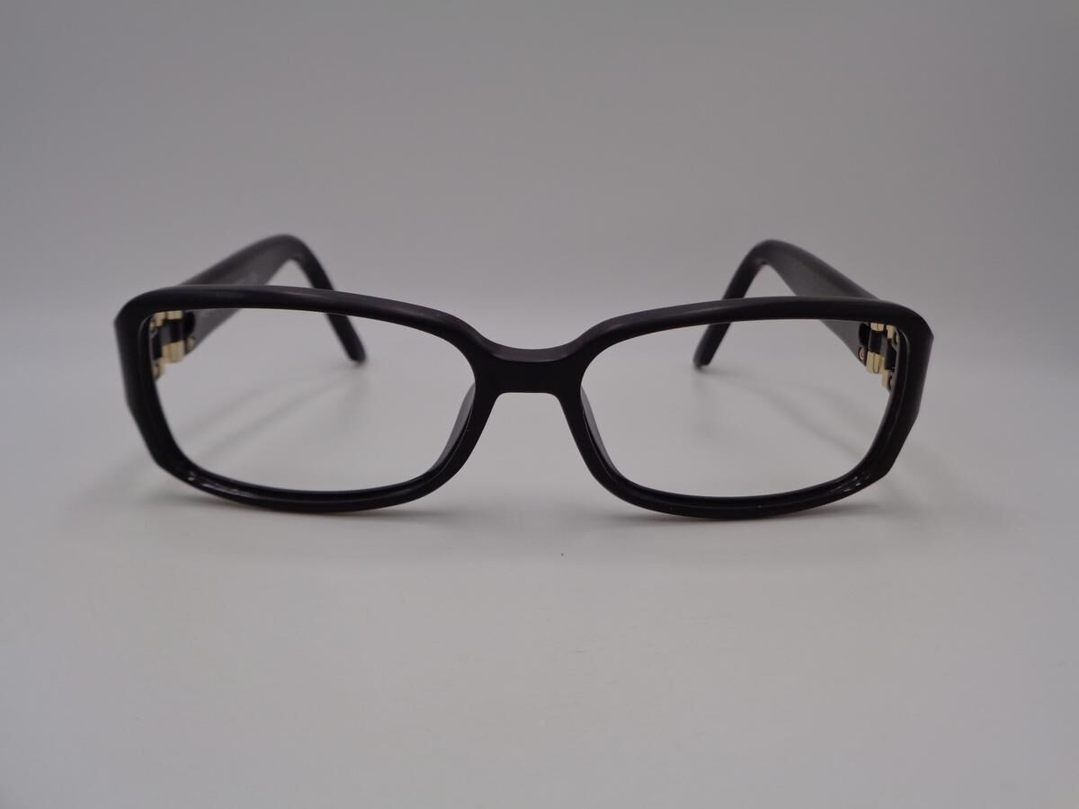 YVES SAINT LAURENT 