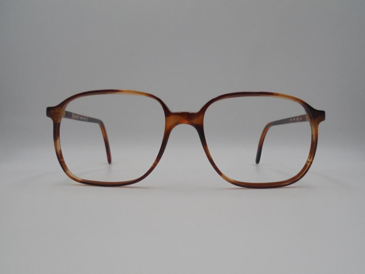 YVES SAINT LAURENT Y698