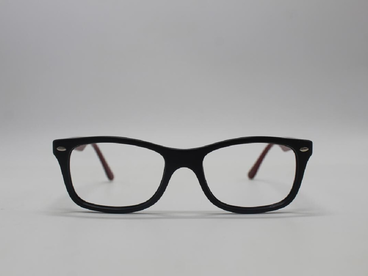 RAY-BAN RB 5228 