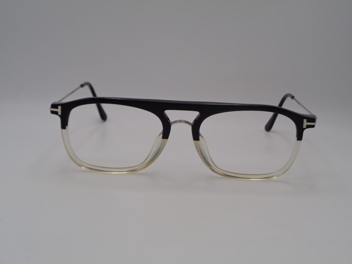 TOM FORD TF5588