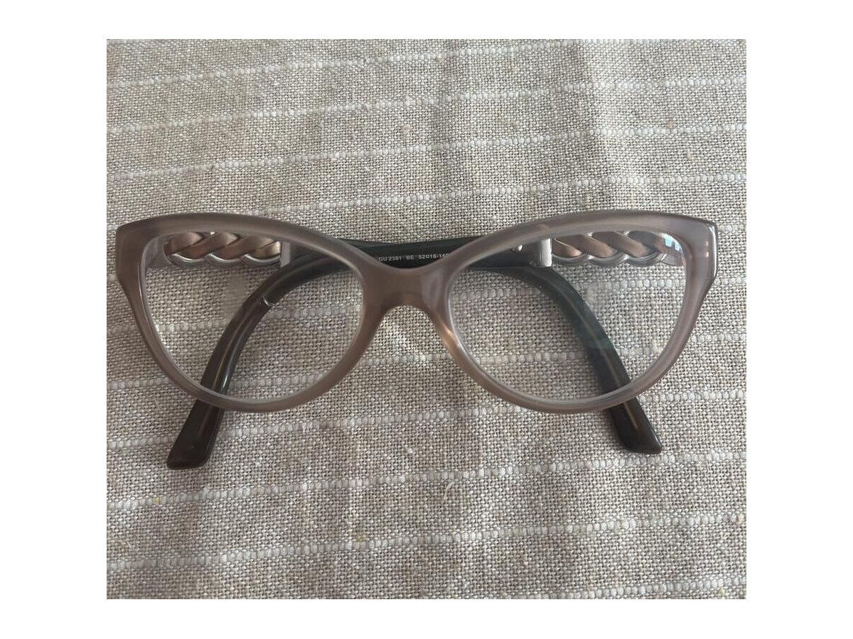Guess - Gu2301